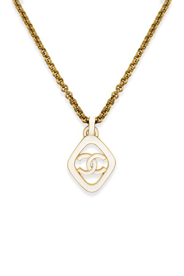 Retro Diamond Shape Logo - Chanel Vintage Diamond Shaped CC Logo Enamel Pendant Necklace