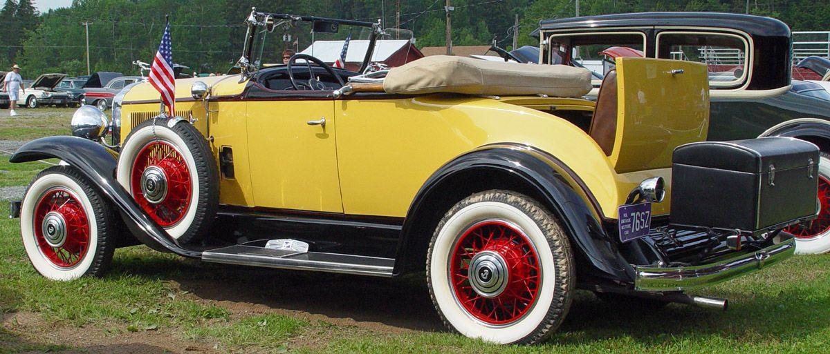 Buick 8 1930 Logo - 1931 Buick 8-54 Sport Roadster - Yellow & Black - Rear Angle