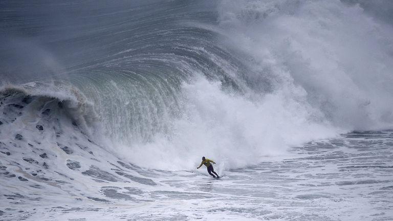 Wave Surf Company Logo - Big wave surfer Garrett McNamara launches campaign to clean up ocean ...