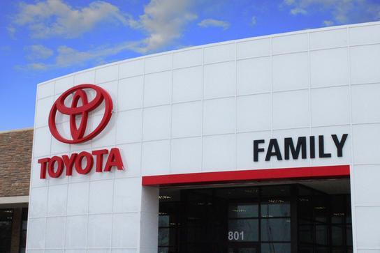 Family Toyota Logo - Family Toyota of Burleson car dealership in BURLESON, TX 76028 ...