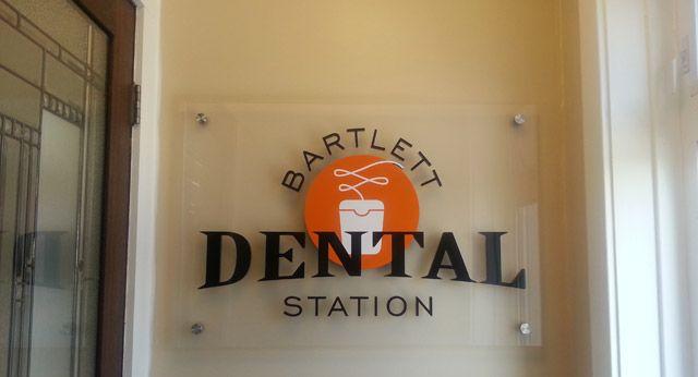 Medical Signs and Logo - Best Types of Medical and Dental Lobby Signs in Chicago - Vehicle ...