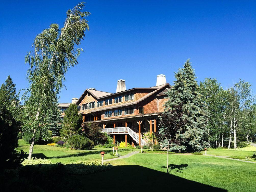 Sun Mountain Lodge Logo - Sun Mountain Lodge from $122 ($̶4̶1̶1̶). Winthrop Hotels - KAYAK