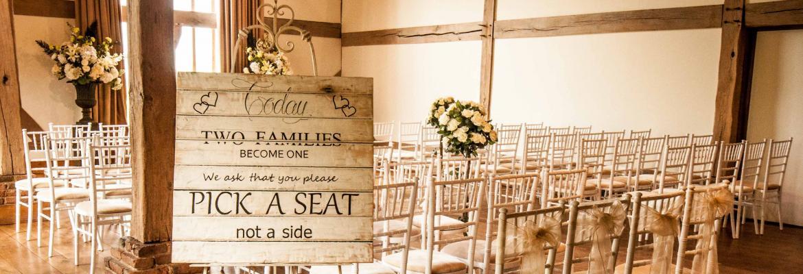 Rustic Wedding Venue Logo - Rustic Ideas for your Barn Wedding Venue. Bijou Wedding Venues