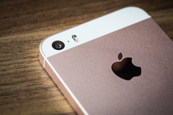 New 2016 Small Apple Logo - iPhone SE review: Features, Specifications, and Pricing