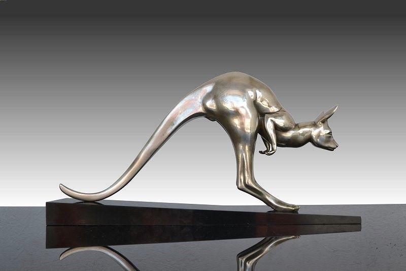 Bronze Kangaroo Logo - 1930.fr An art deco bronze Kangaroo by Delabasse - Art deco ...