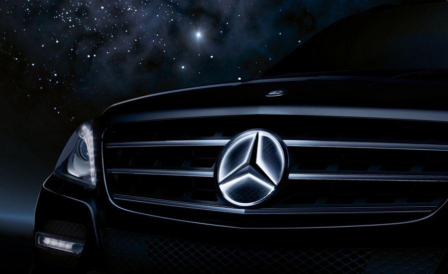 Mercedes Lit Logo - Mercedes-Benz to offer illuminated emblem star