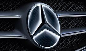 Mercedes Lit Logo - Car News: Light-up Mercedes logo lets owner's net worth shine at night