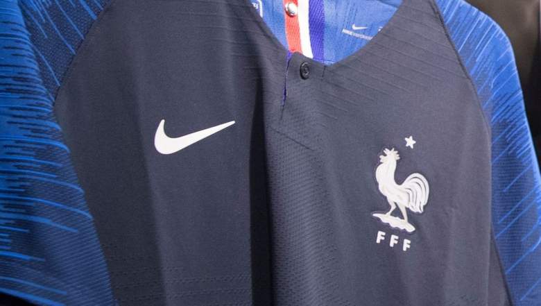 French Rooster Logo - Why Does France Have a Rooster on Their Jerseys?