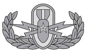 EOD Crab Logo - The Explosive Ordnance Disposal Badge Meaning and Differences