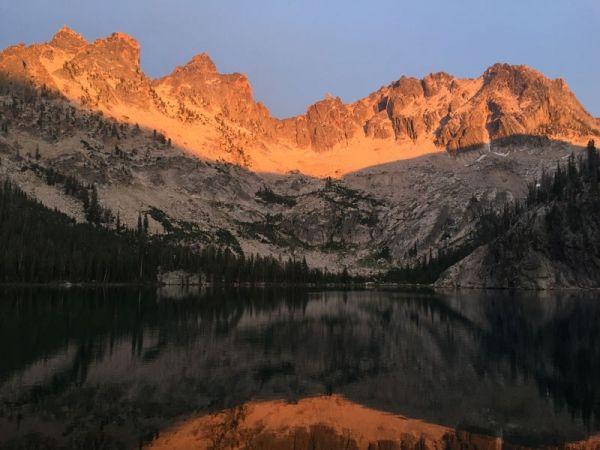 Sawtooth MTN Logo - Guided Climbing, Hiking, Backcountry Skiing in the Sawtooth