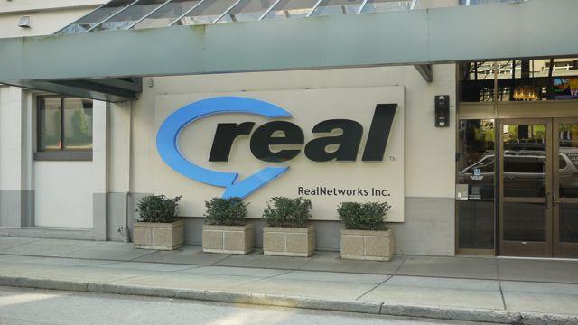 RealNetworks Logo - ETCentric