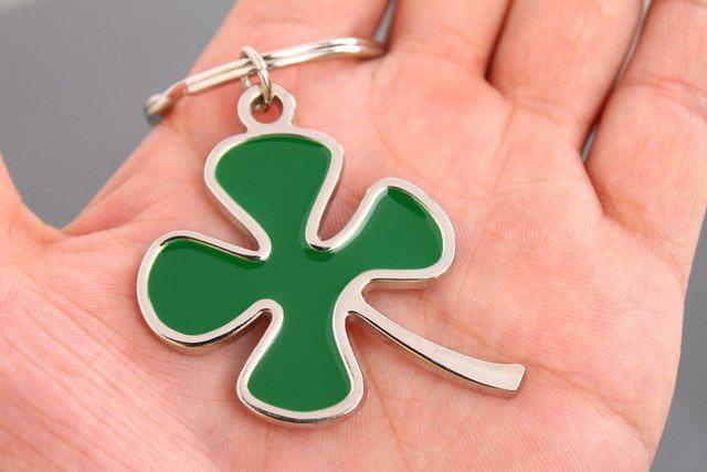 Beautiful Cross Logo - Leaf Keychain Fashion Creative Beautiful Four Leaf Clover Steel ...