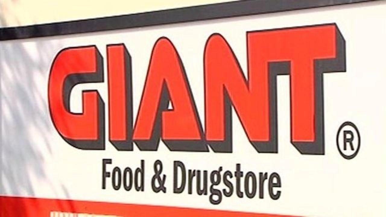 Giant Grocery Store Logo - Giant Food Stores' parent sees gains from merger - WFMZ