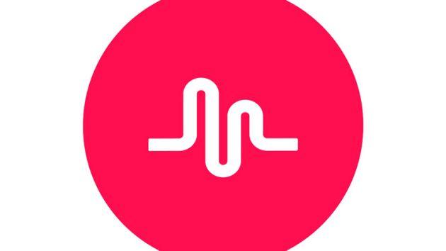 Small Musically Logo - Vine and Musical.ly transformed the music industry