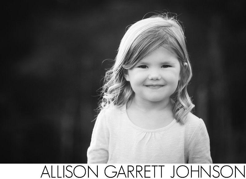 Cute Girl Black and White Logo - Cute Young Girl in Black and White - Nebraska Photographer - Allison ...
