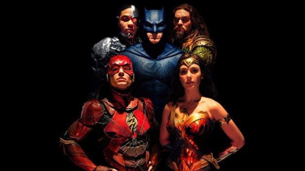 DC Movie Logo - Warner Bros. Updates 'Justice League' Logo To Push DC Brand - Heroic ...