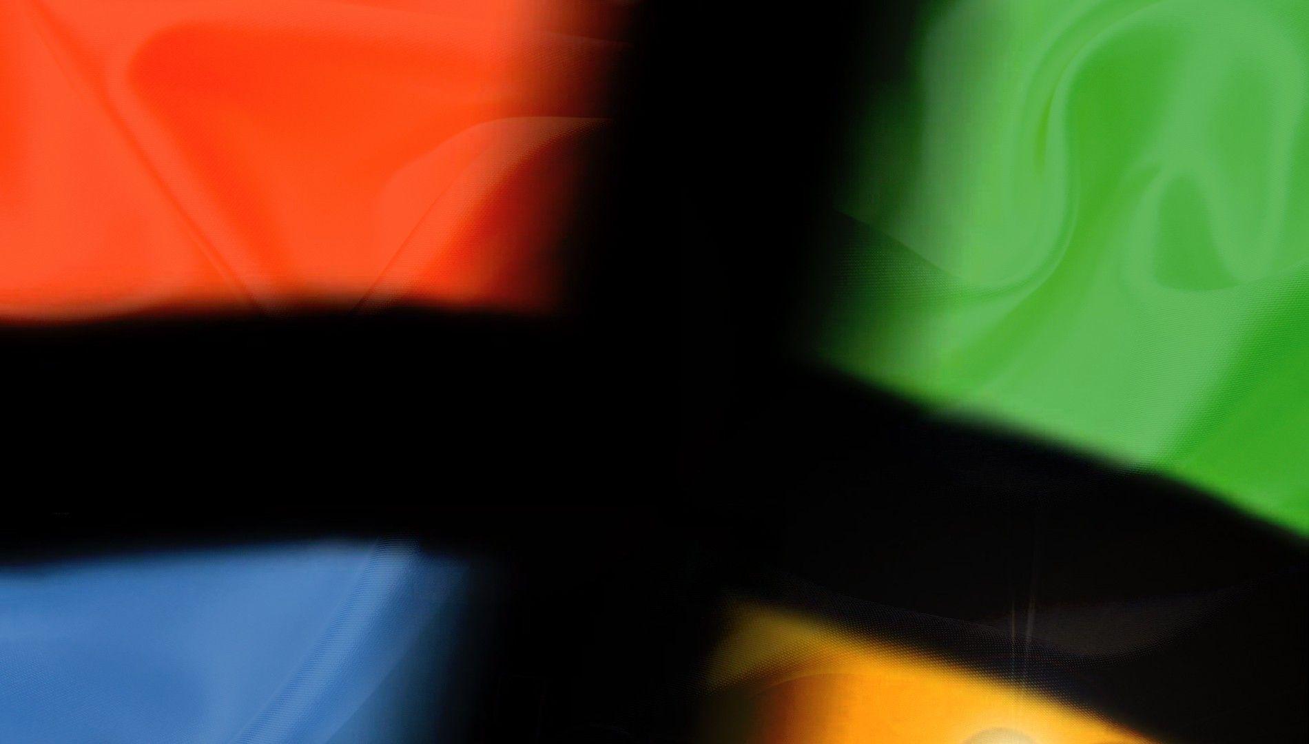 Black Windows Red Logo - Wallpaper : black, red, logo, green, yellow, blue, orange