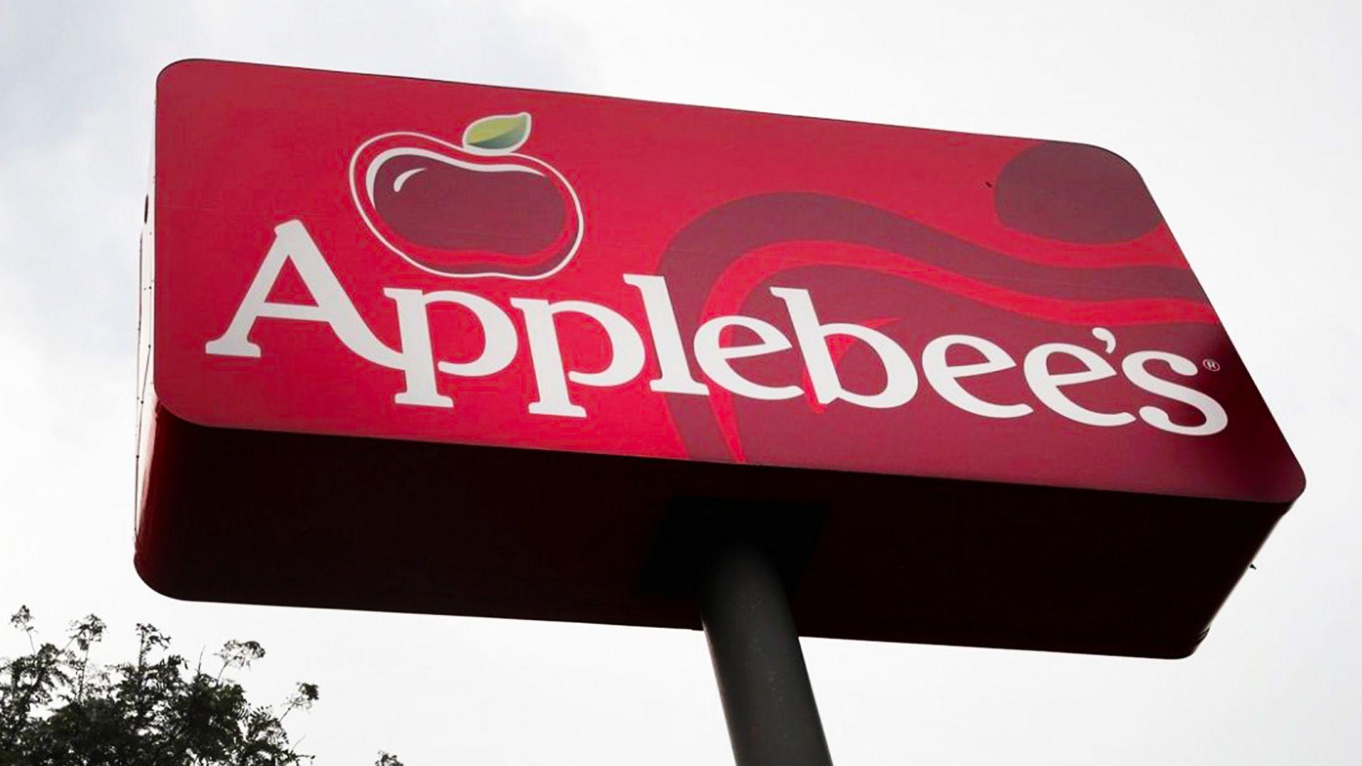 Applebee's Official Logo - Top 10 Untold Truths About Applebee's | BabbleTop