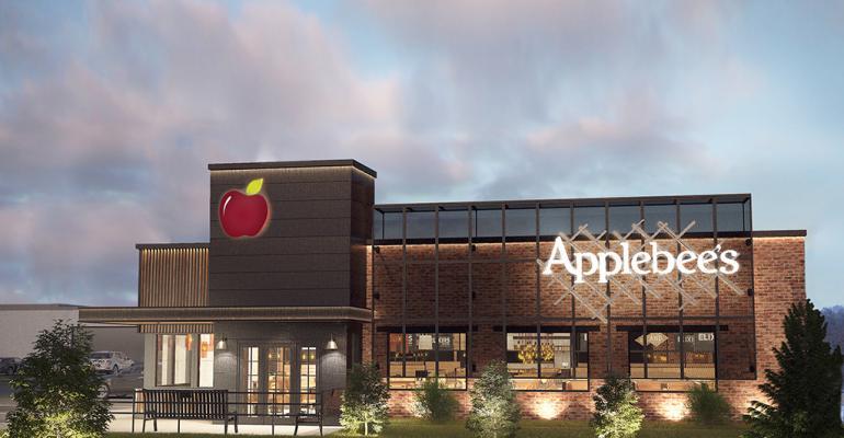Applebee's Official Logo - Applebee's to close up to 135 locations. Nation's Restaurant News