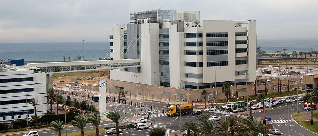 Building with Old Intel Logo - Intel in Israel: A Old Relationship Faces New Criticism