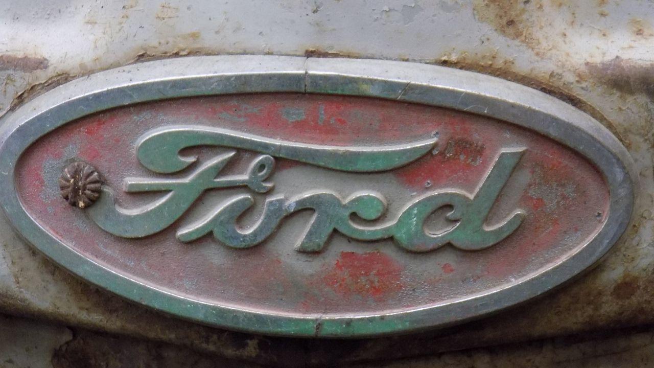 Ford Tractor Logo - 8n Ford Tractor