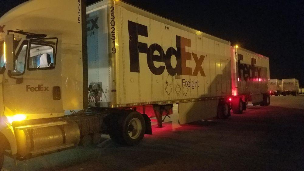 FedEx Truck Logo - Love the night runs. Freight Office Photo