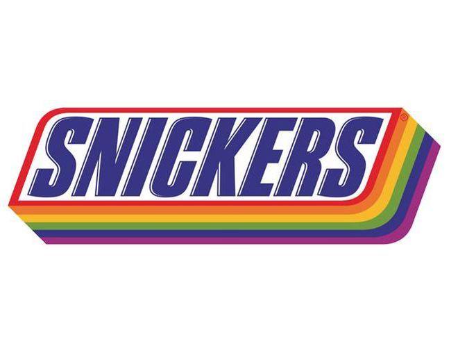 The new snickers logo. (Sorry for the red one but it's all I had left) :  r/mildlyinteresting