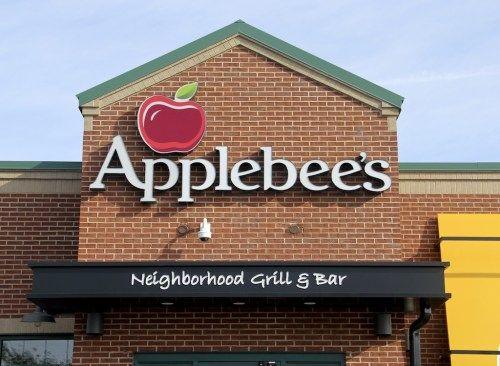 Applebee's Bar & Grill Logo - 15 Things You Don't Know About Applebee's | Eat This Not That