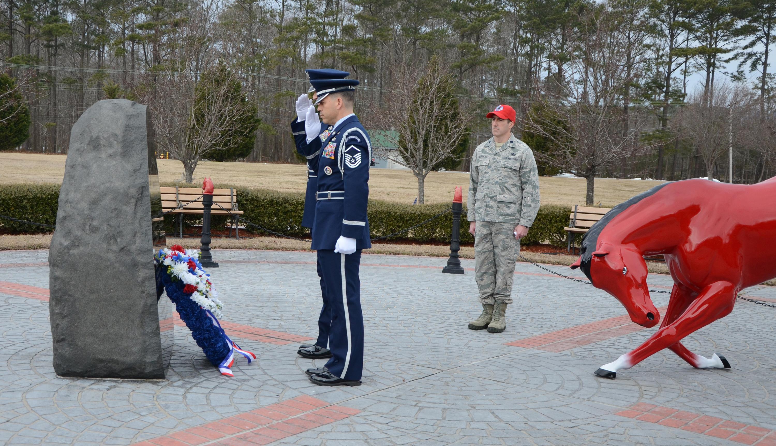Red Horse Military Logo - Va. Guard remembers Airmen, Soldiers on 14th anniversary of 203rd ...