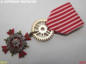 Red White Compass Logo - Steampunk badge brooch pin drape red white Medal pirate compass ...