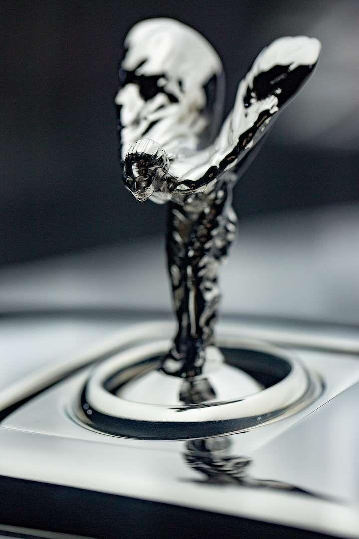 Phantom Car Logo - 2018 Rolls-Royce Phantom Revealed: A $450,000 Car With a Built-In ...