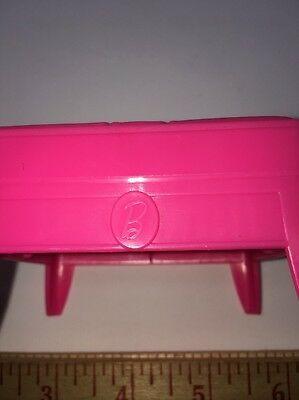 Barbie B Logo - BARBIE DREAM HOUSE Fuchsia Pink Ottoman B Logo X7949 Stool Seat