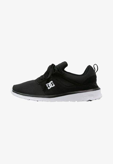 Black and White DC Shoes Logo - DC Shoes HEATHROW Shoes White.co.uk