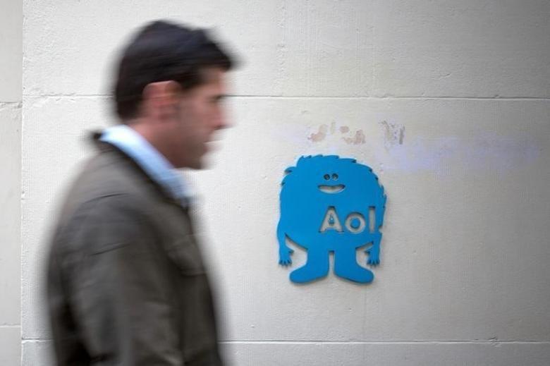 AOL Man Logo - AOL To Cut 100 Jobs, Mainly In Its Dial Up Business: Techcrunch