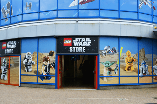 Legoland Parks Logo - Shop LEGO® Toys and Apparel® Windsor Resort