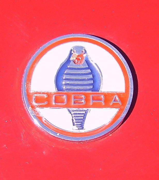 Cobra Car Logo - Cobra car-logo | [Logo (sur le capot) un peu abîmé]. | JPC24M | Flickr
