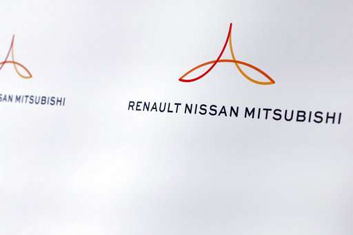 Renault-Nissan Mitsubishi Logo - Renault-Nissan-Mitsubishi bets on spike in electric cars