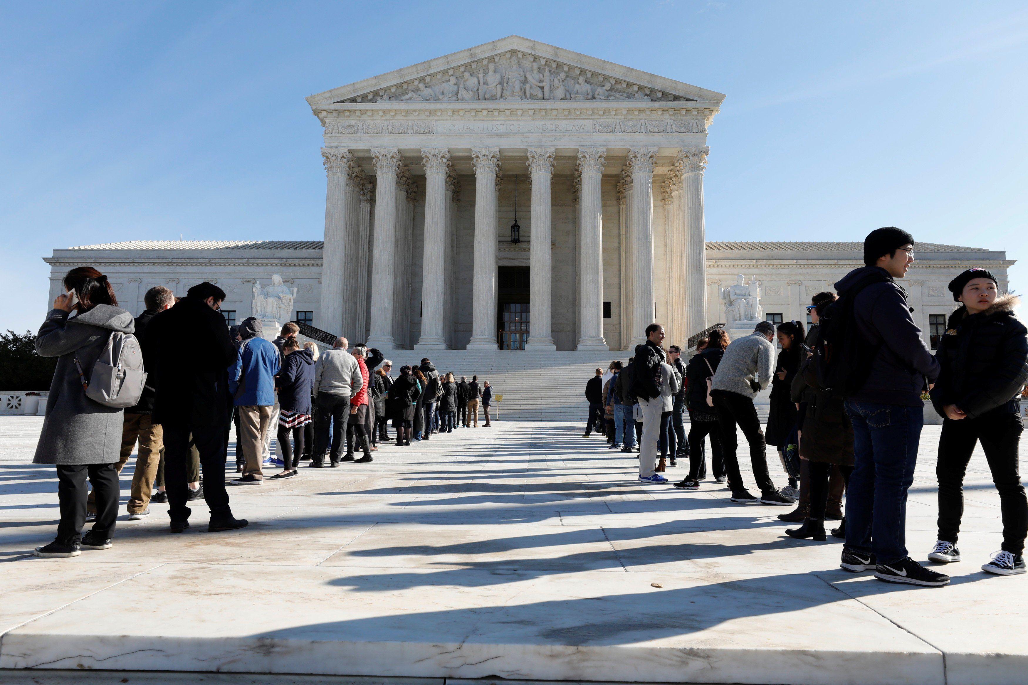 America Supreme Court Logo - Supreme Court Debates a Patent Case That Is Splitting Corporate ...