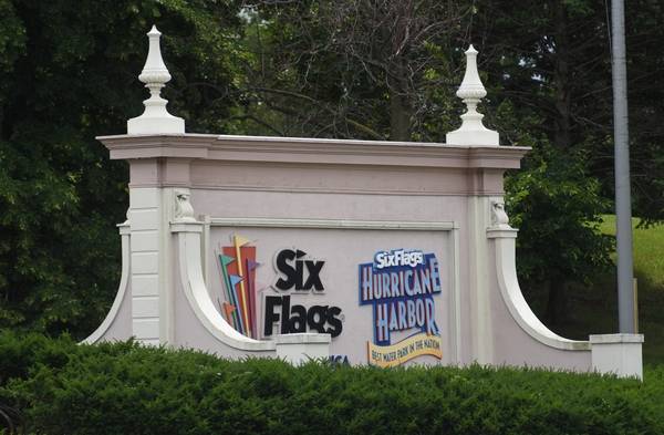 America Supreme Court Logo - State supreme court: Mom can sue Six Flags over fingerprinting