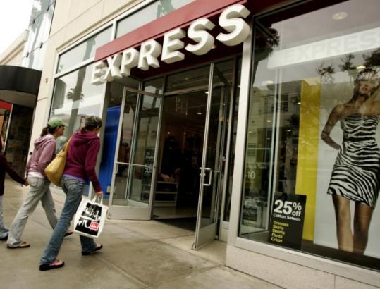 Express Clothing Store Logo - Express needs to deliver more speed around omni-channel transformation