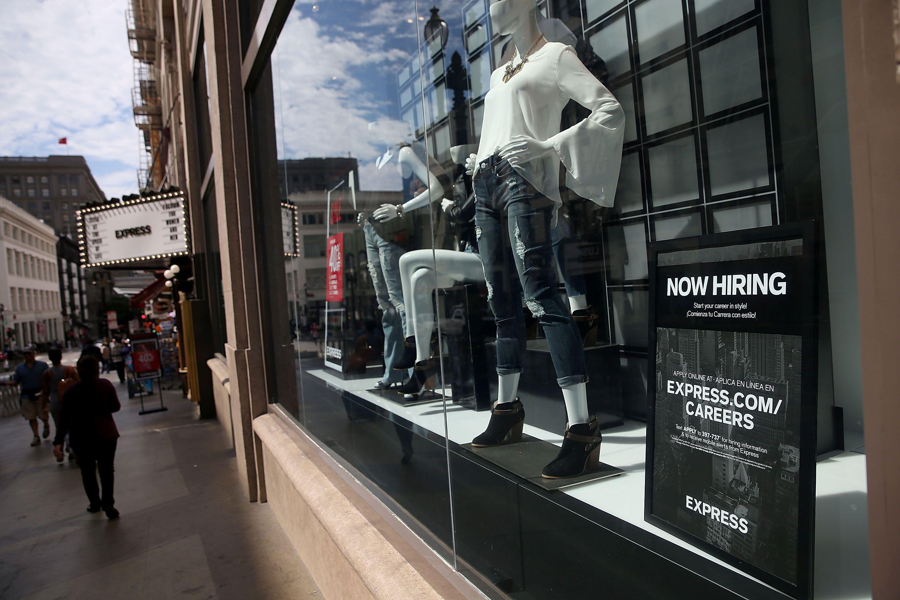 Express Clothing Store Logo - Clothing Sales at Express Tumbled More Than Expected Last Quarter