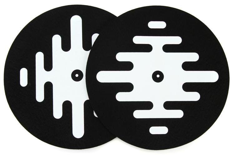 Serato Logo - Serato Pro Logo Slipmat - Black | Sweetwater