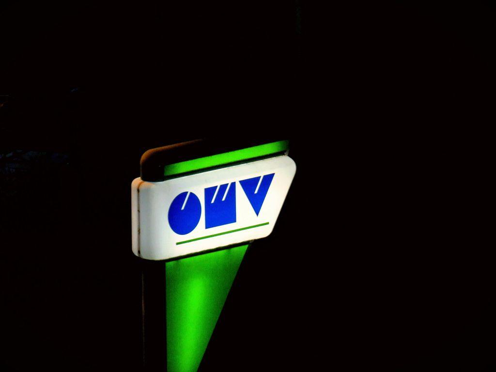 OMV Logo - Handheld night image. OMV LOGO. | ISO 800. Distance 55 meter… | Flickr