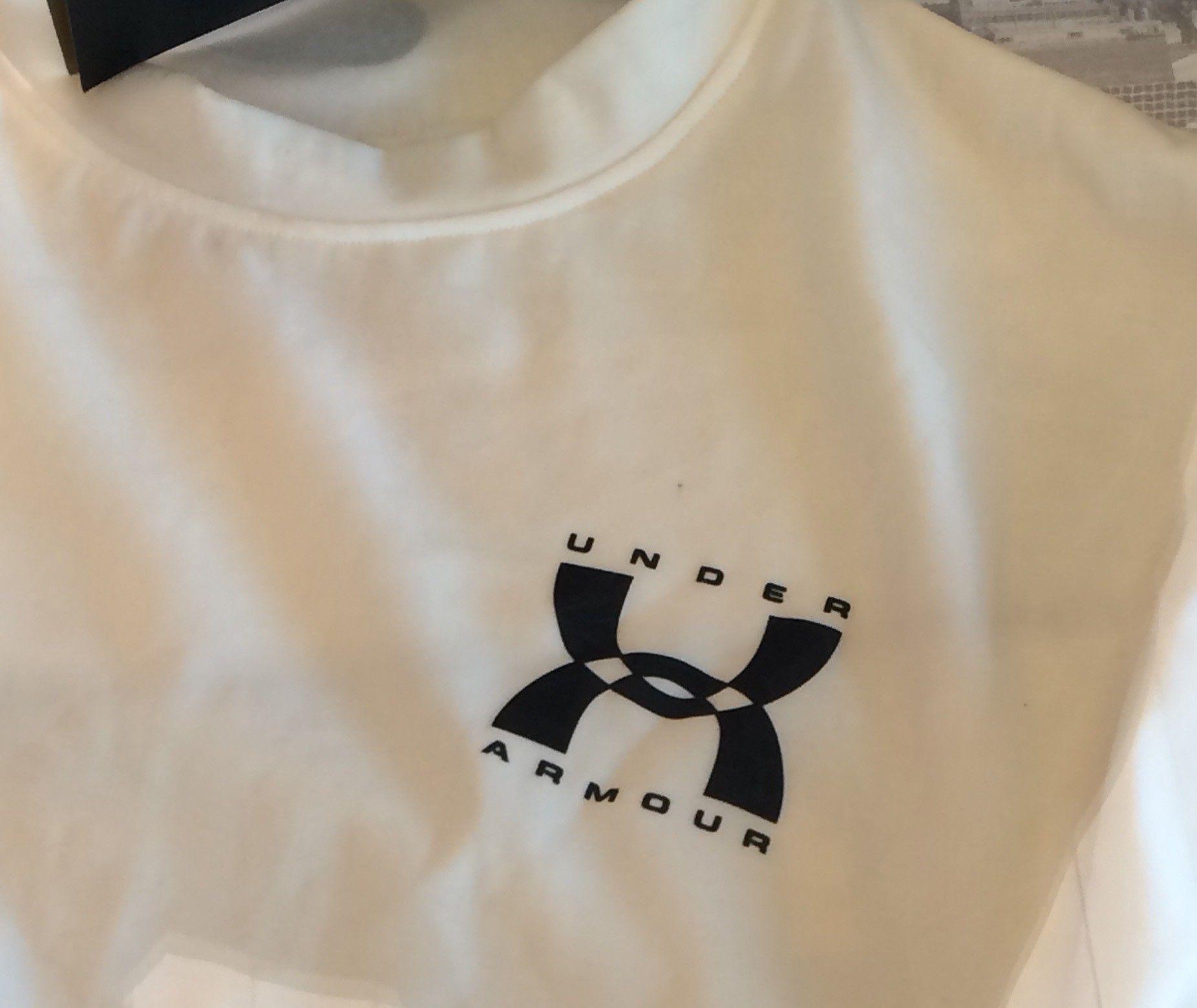 Underarmer Logo - Here's what Under Armour logo and first shirts looked like in 1996 ...