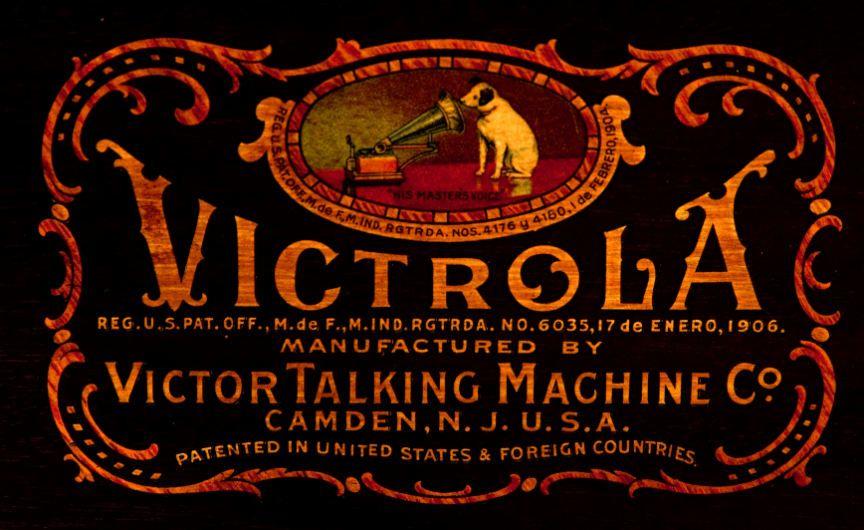 Victrola Logo - Hake's - VICTOR VICTROLA VV-210 CABINET PHONOGRAPH.