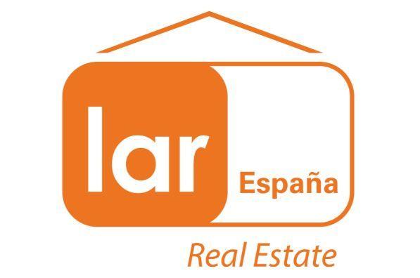 Lar Logo - Lar Espana doubles profits in 2016 to €91.4m (ES)