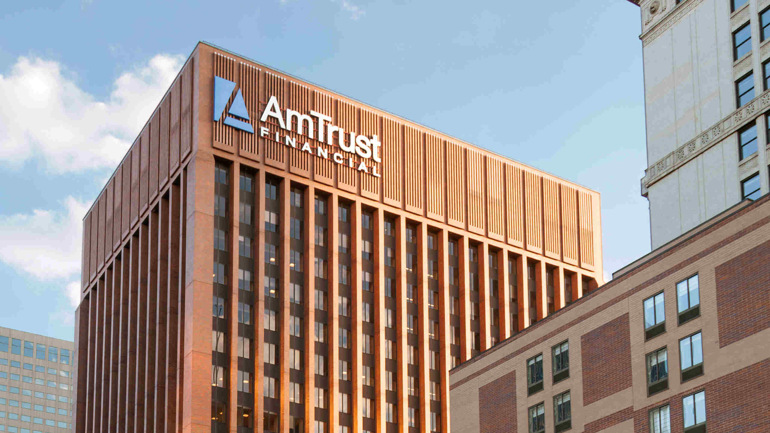 AmTrust Logo - Property and Casualty Insurance