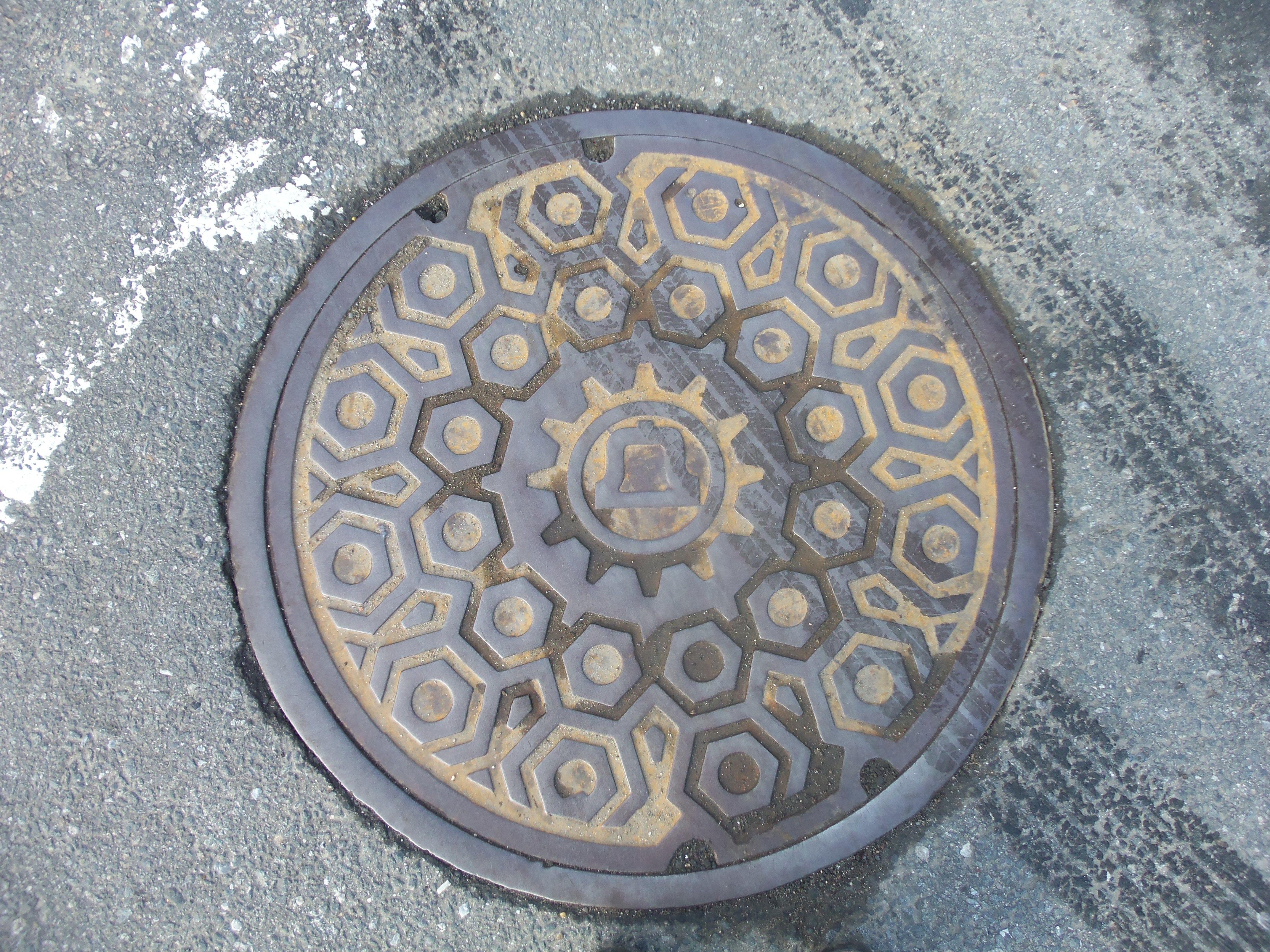 Manhole Logo - NYC manhole cover – Bell System logo – stephenesherman.com