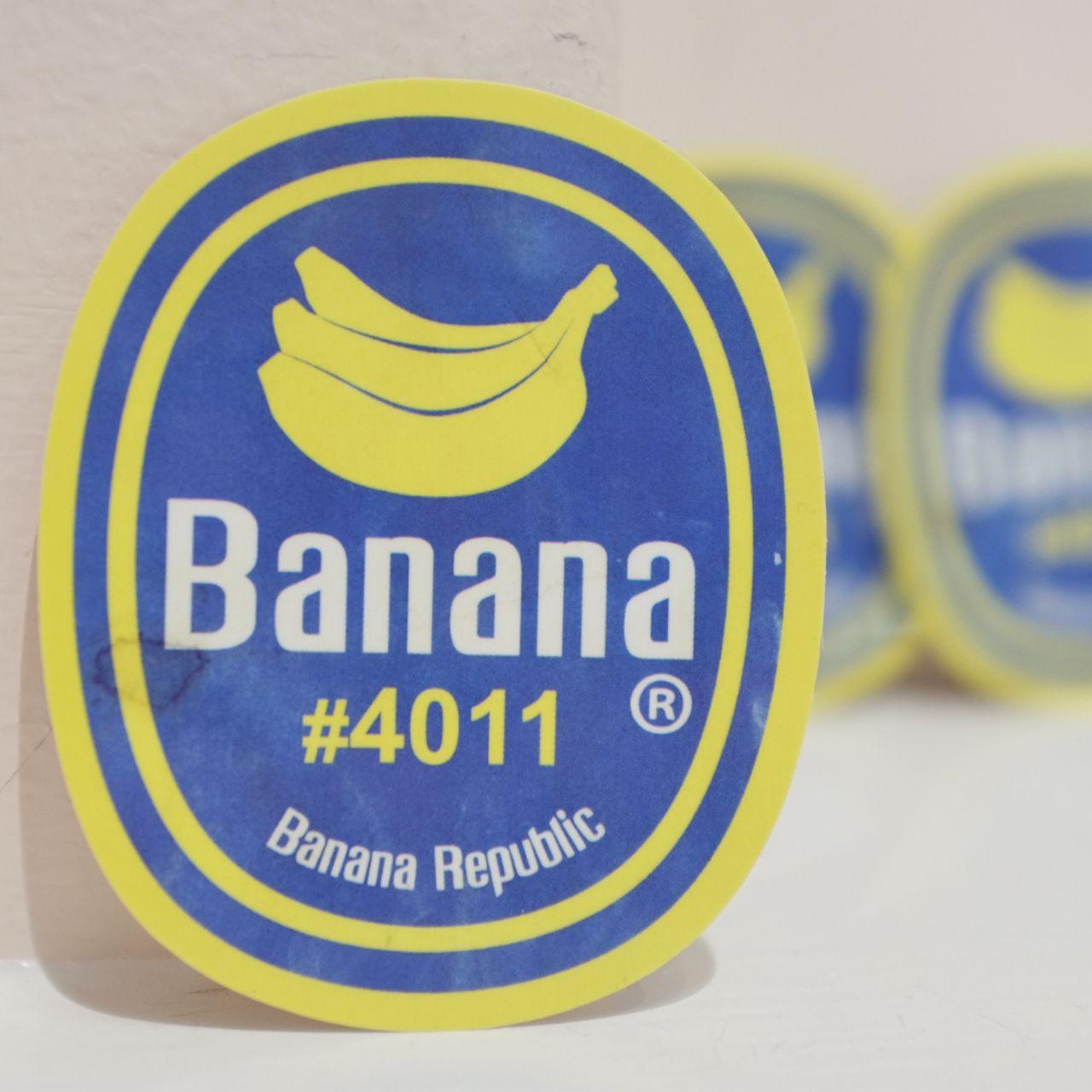 Chicta Logo - 4890 Banana #4011 Vintage Chiquita Logo Badge Style 2x3
