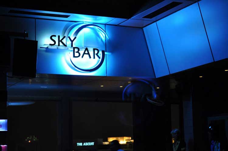 Skybar Logo - SkyBar At Traders Hotel Kuala Lumpur Reviewed - Men Style Fashion